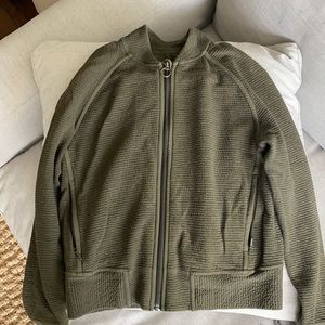 COPY - Lulu lemon jacket